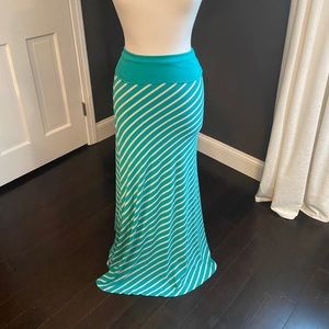Arden B Long Maxi Skirt S/M Aqua Green